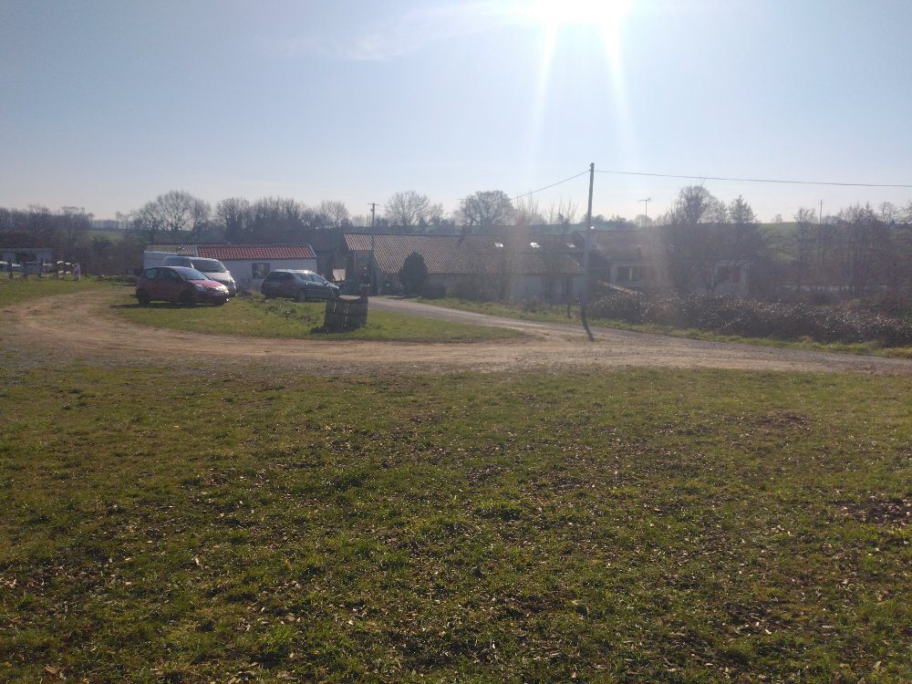 Aire camping-car  Flocellire (85700) - Photo 2
